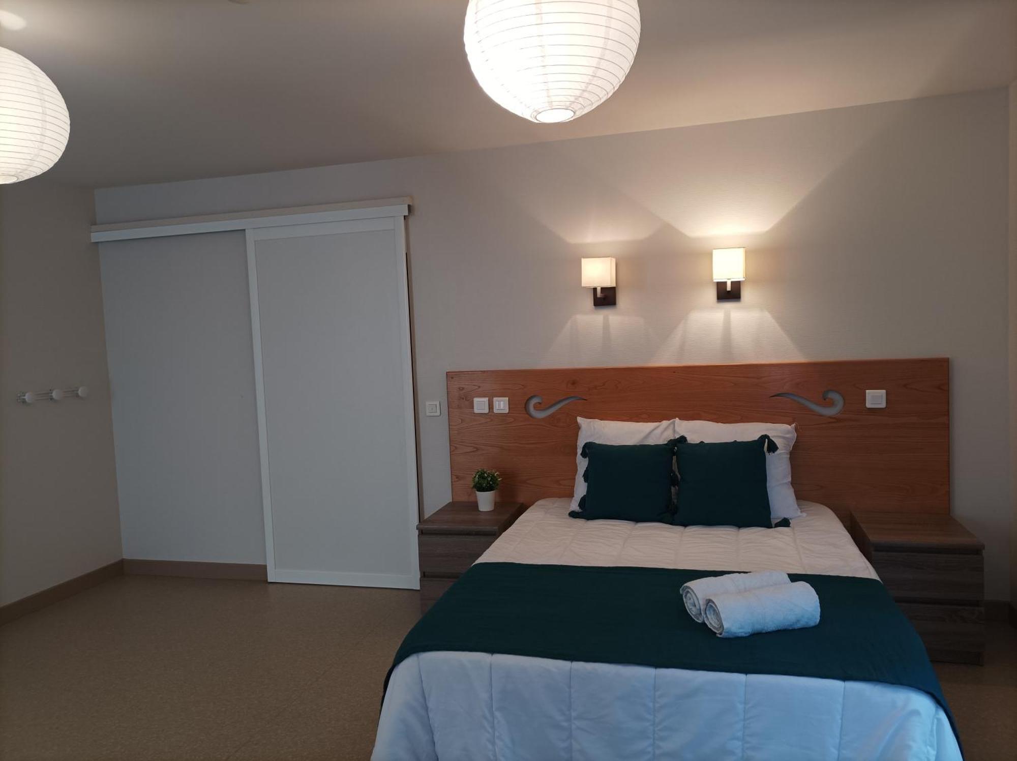 Auberge De Mourjou Luaran gambar